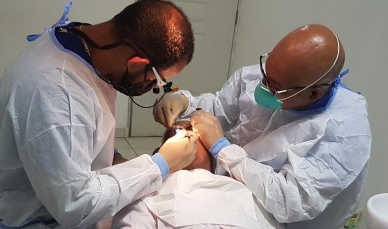 Precision dental surgery at G&G Dental